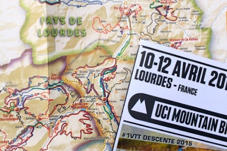 PÅ PLASS: Kaja tok turen til Lourdes for å bivåne verdenscupåpningen i utfor. 