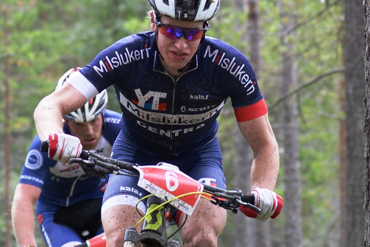 Eirik Bruland sykler for kontinentallaget Team Sparebanken Sør fra neste sesong og har oppstartsamling med landeveislaget siste helga i oktober. Her fra NM maraton i sommer, der Bruland sikret seg bronse. Foto: Kent Murdoch Eirik Bruland sykler for kontinentallaget Team Sparebanken Sør fra neste sesong og har oppstartsamling med landeveislaget siste helga i oktober. Her fra NM maraton i sommer, der Bruland sikret seg bronse. Foto: Kent Murdoch