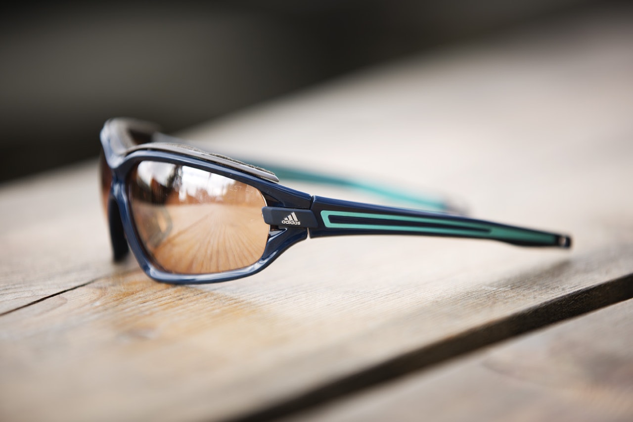 TEST AV SYKKELBRILLER: Vi har testet Adidas Evil Eye Halfrim og Evil Eye Evo. test adidas sykkelbriller