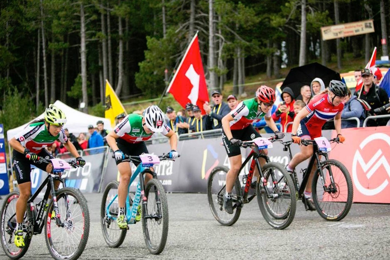 Ingrid Sofie Bøe Jacobsen tok sølv i VM-sprinten i Andorra i fjor. Sprint er kuttet fra terrengsykkel-VM, men relanseres som en del av det nye UCI-mesterskapet Urban Cycling World Championships fra 2017. Foto: Vallnord/Arrangøren