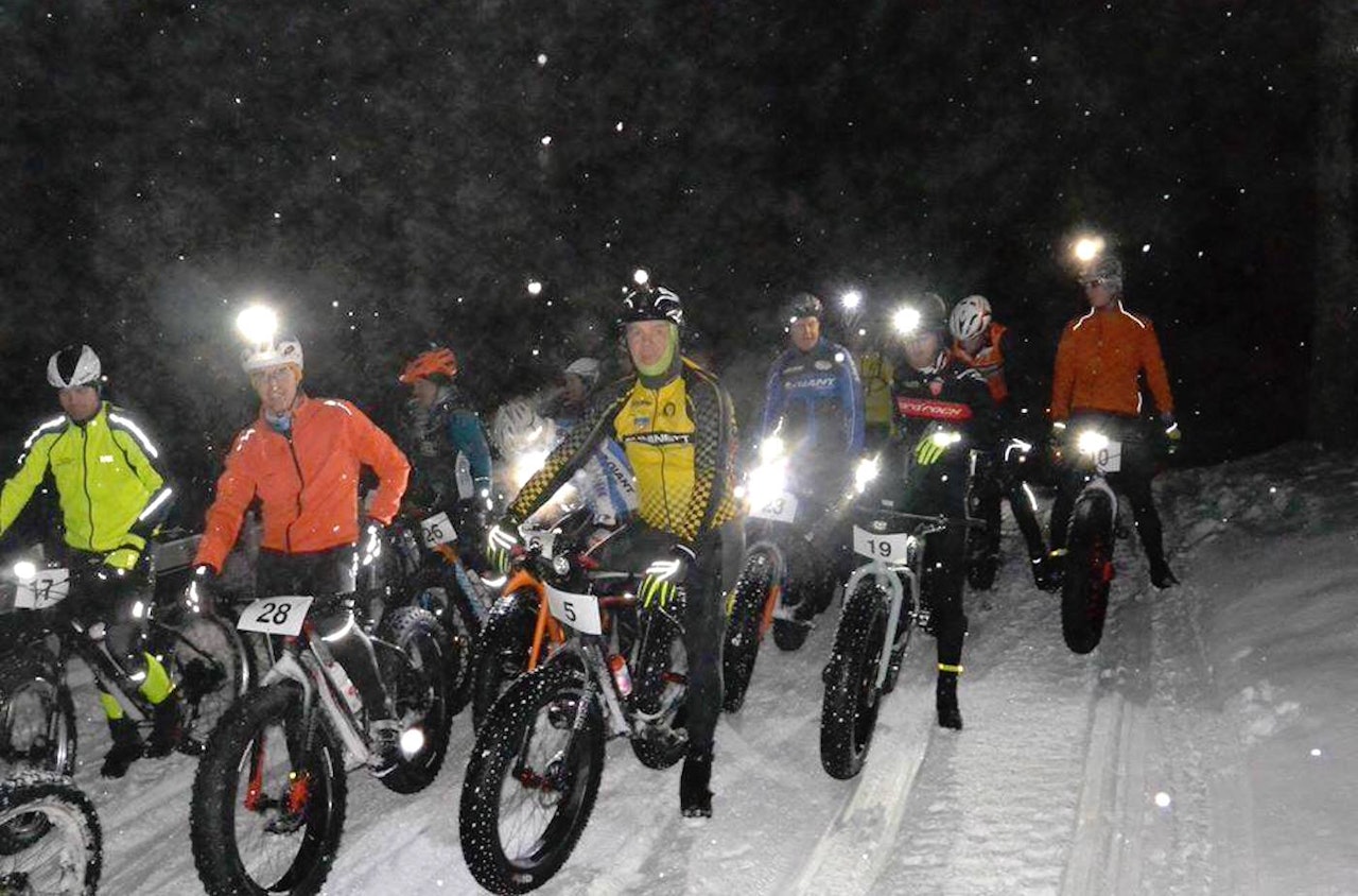 Morten Vaeng (startnummer 19) vant premiereutgaven av Natthauer’n i Drammensmarka tirsdag kveld. Foto: Privat Morten Vaeng (startnummer 19) vant premiereutgaven av Natthauer’n i Drammensmarka tirsdag kveld. Foto: Privat