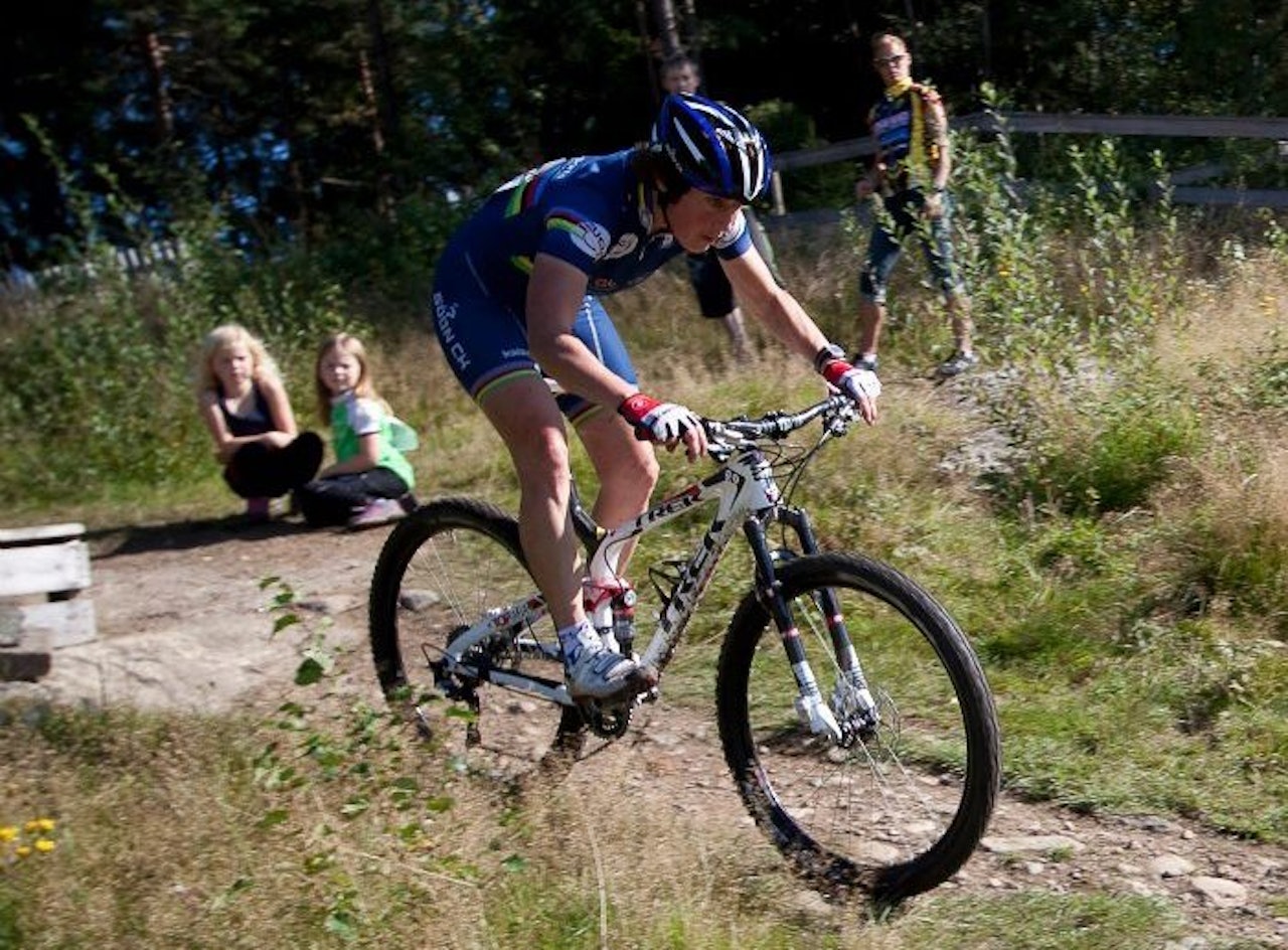 KLAR FOR MASTERCUP: Gjertrud Bø er regjerende verdensmester i masterklassen. Hun ser positivt på den nye mastercupen. Her er Bø i farta i norgescupløypen i Son. KLAR FOR MASTERCUP: Gjertrud Bø er regjerende verdensmester i masterklassen. Hun ser positivt på den nye mastercupen. Her er Bø i farta i norgescupløypen i Son.