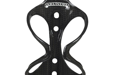 En Arundel Mandible-flaskeholder av karbon har vært på test. En Arundel Mandible-flaskeholder av karbon har vært på test.