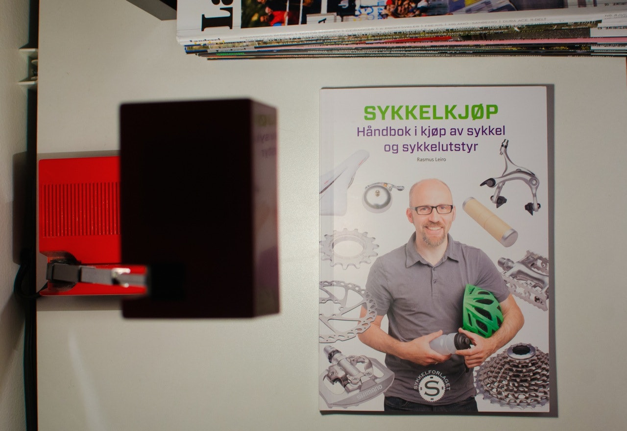 Lektyre: Men kanskje ikke for mange timer i godstolen med egnet drikke. Se heller på boken som et verktøy. Lektyre: Men kanskje ikke for mange timer i godstolen med egnet drikke. Se heller på boken som et verktøy.