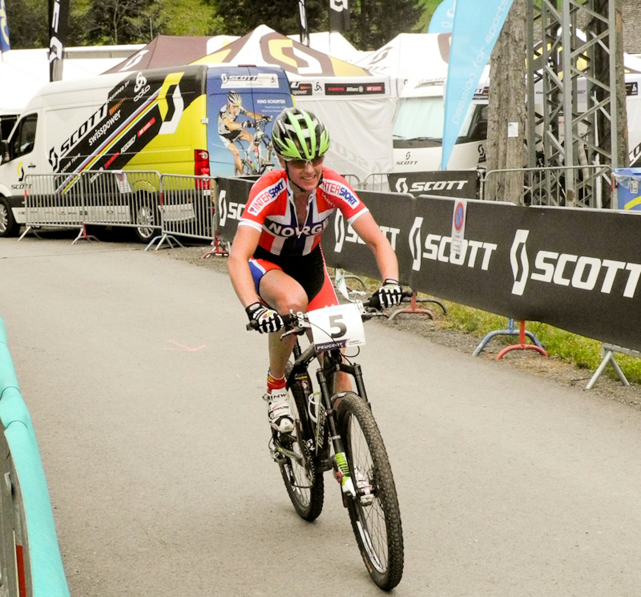 AMBISIØS: Gunn-Rita satser mot OL i London. I årets VM tok hun en solid 5. plass. AMBISIØS: Gunn-Rita satser mot OL i London. I årets VM tok hun en solid 5. plass.