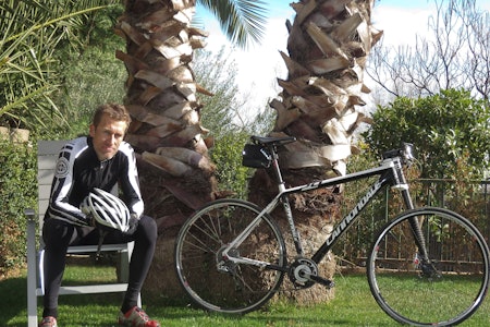 VETERAN: Tom Larsen og Cannondale-sykkelen har holdt sammen i tre år. Årets sesong blir den fjerde. VETERAN: Tom Larsen og Cannondale-sykkelen har holdt sammen i tre år. Årets sesong blir den fjerde.