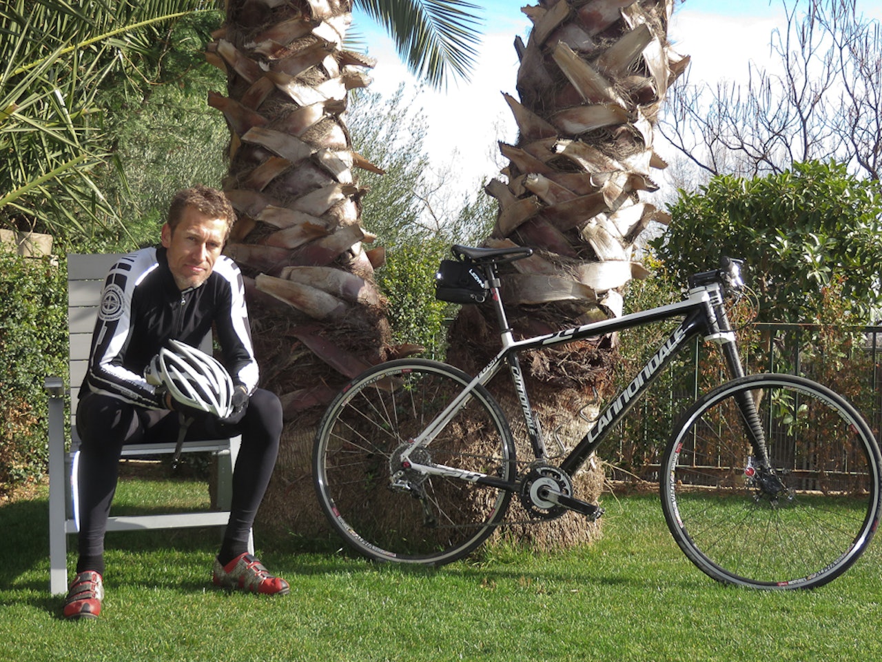 VETERAN: Tom Larsen og Cannondale-sykkelen har holdt sammen i tre år. Årets sesong blir den fjerde.