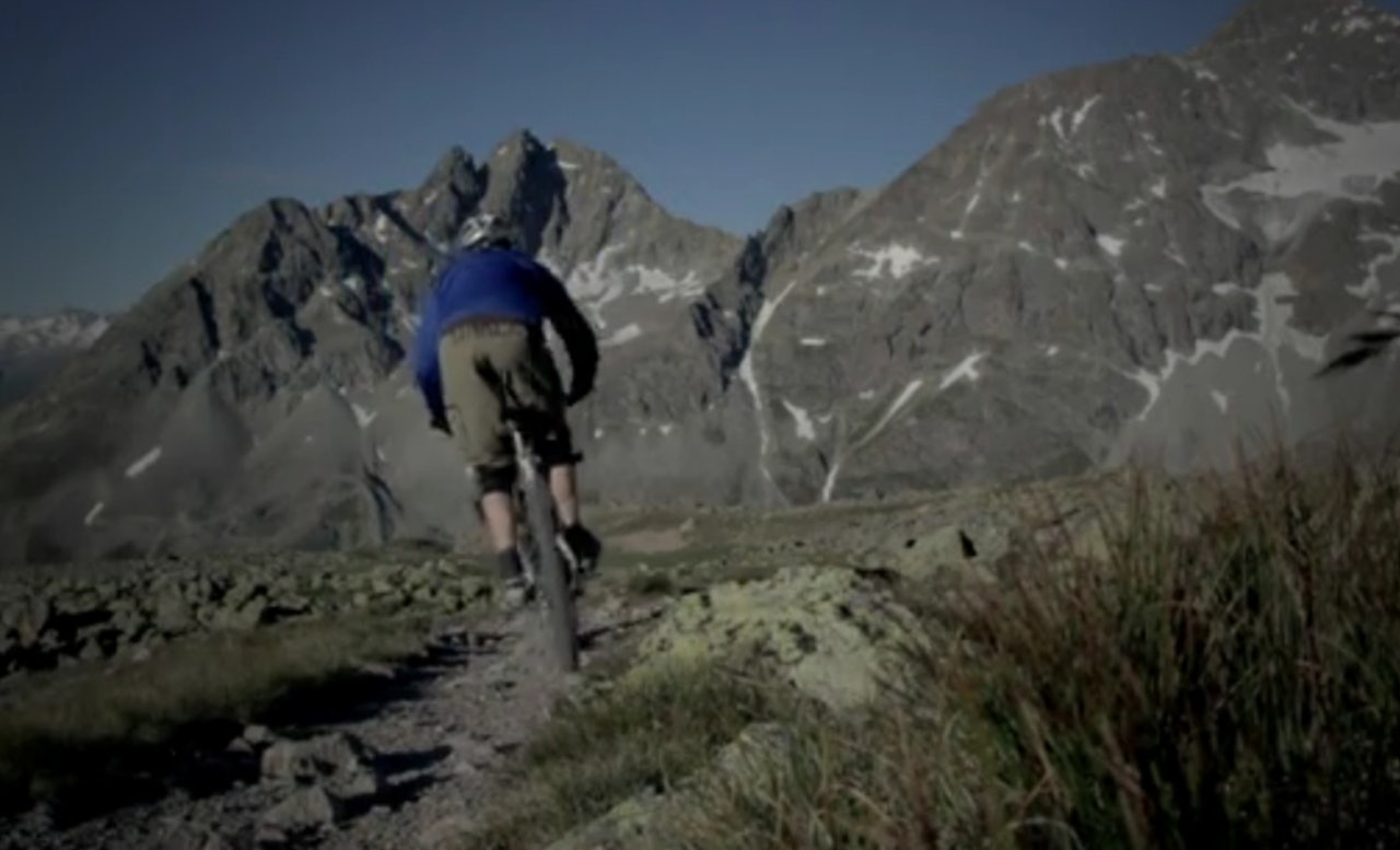 SABLA MORO: Den korte filmen forteller i all sin enkelhet, hvorfor vi gjør det vi gjør. SABLA MORO: Den korte filmen forteller i all sin enkelhet, hvorfor vi gjør det vi gjør.