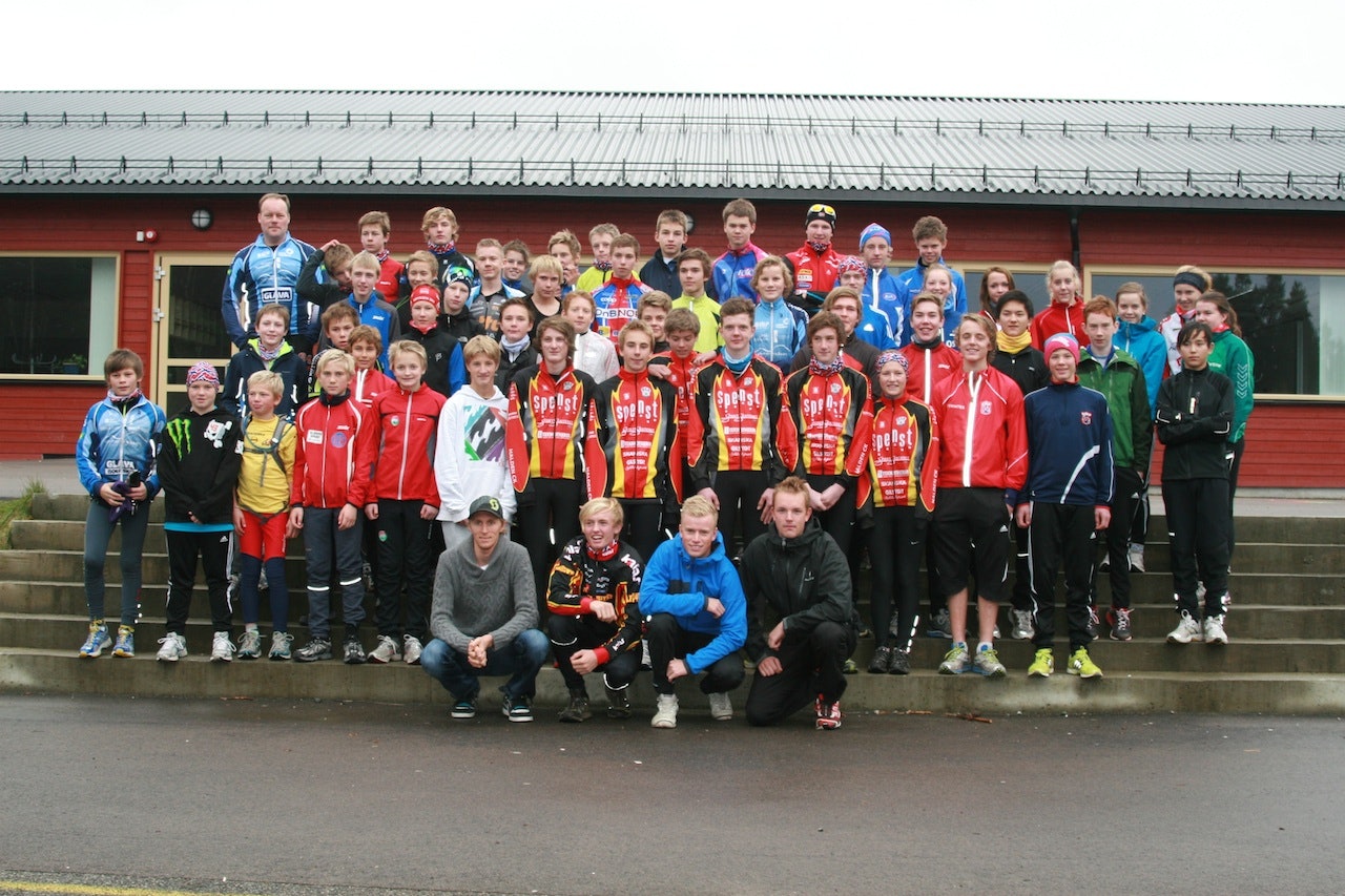 LØPETUR: På søndagen tok hele kurset seg en joggetur. Noen måtte reise hjem tidlig, og fikk ikke vært med på bildet. LØPETUR: På søndagen tok hele kurset seg en joggetur. Noen måtte reise hjem tidlig, og fikk ikke vært med på bildet.