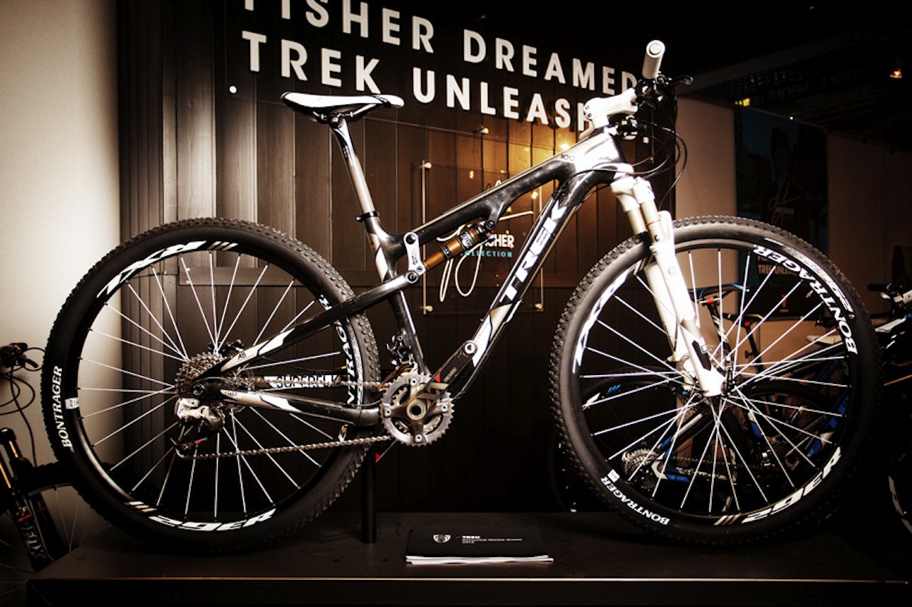 STOR FULLDEMPER: I 2012 heter sykkelen Trek Superfly 100. Sykkelen som i sin tid het Gary Fisher, har i tillegg til navnet gått gjennom en stadig utvikling i jakten på levere den beste sykkelen. STOR FULLDEMPER: I 2012 heter sykkelen Trek Superfly 100. Sykkelen som i sin tid het Gary Fisher, har i tillegg til navnet gått gjennom en stadig utvikling i jakten på levere den beste sykkelen.