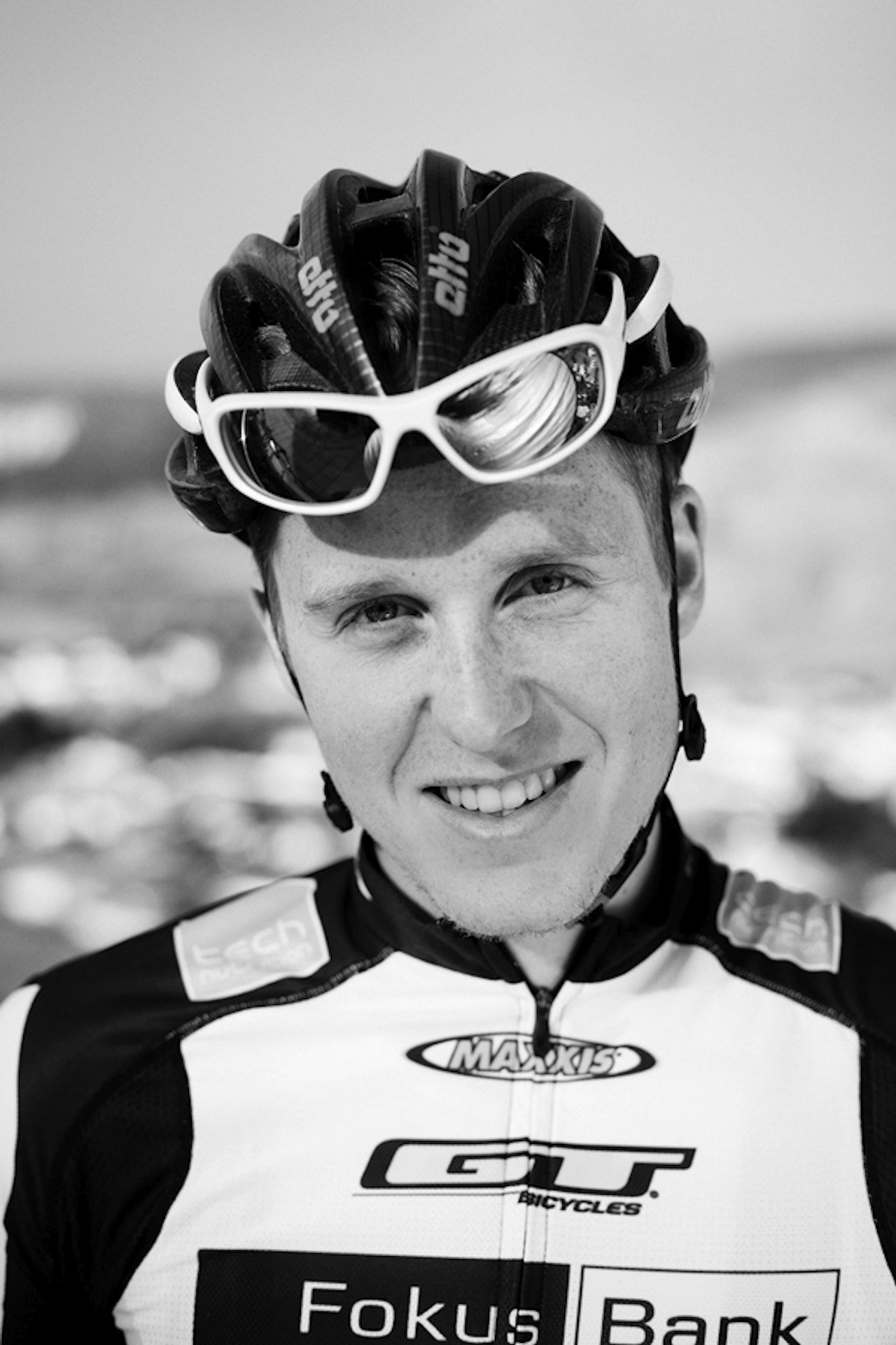 UTENLANDS: Henrik Kippernes har gjort som flere andre, og tatt turen til Gran Canaria. UTENLANDS: Henrik Kippernes har gjort som flere andre, og tatt turen til Gran Canaria.