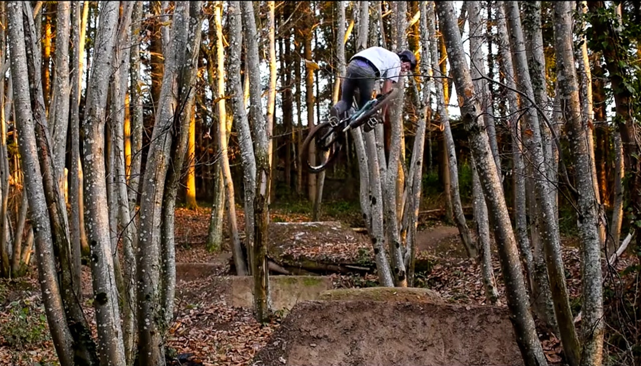 TRE-SEKSTI: Se opp for bra musikk og fet sykling i årskavalkaden til Scott. TRE-SEKSTI: Se opp for bra musikk og fet sykling i årskavalkaden til Scott.