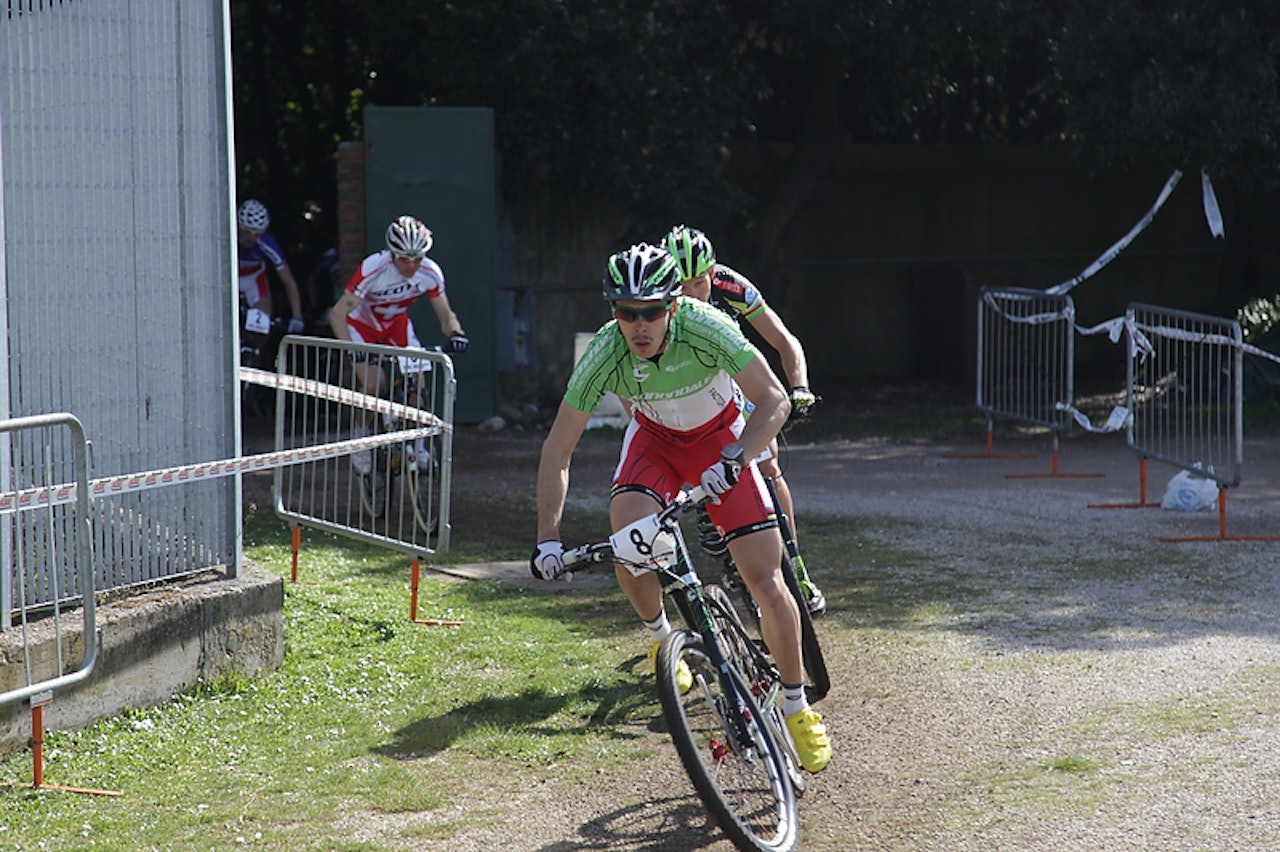 RASKE MARCO: Marco Aurelio Fontana tok siste stikk i Maremma Cup og det første på den internasjonale kalenderen. Foto: Colin Eick. RASKE MARCO: Marco Aurelio Fontana tok siste stikk i Maremma Cup og det første på den internasjonale kalenderen. Foto: Colin Eick.