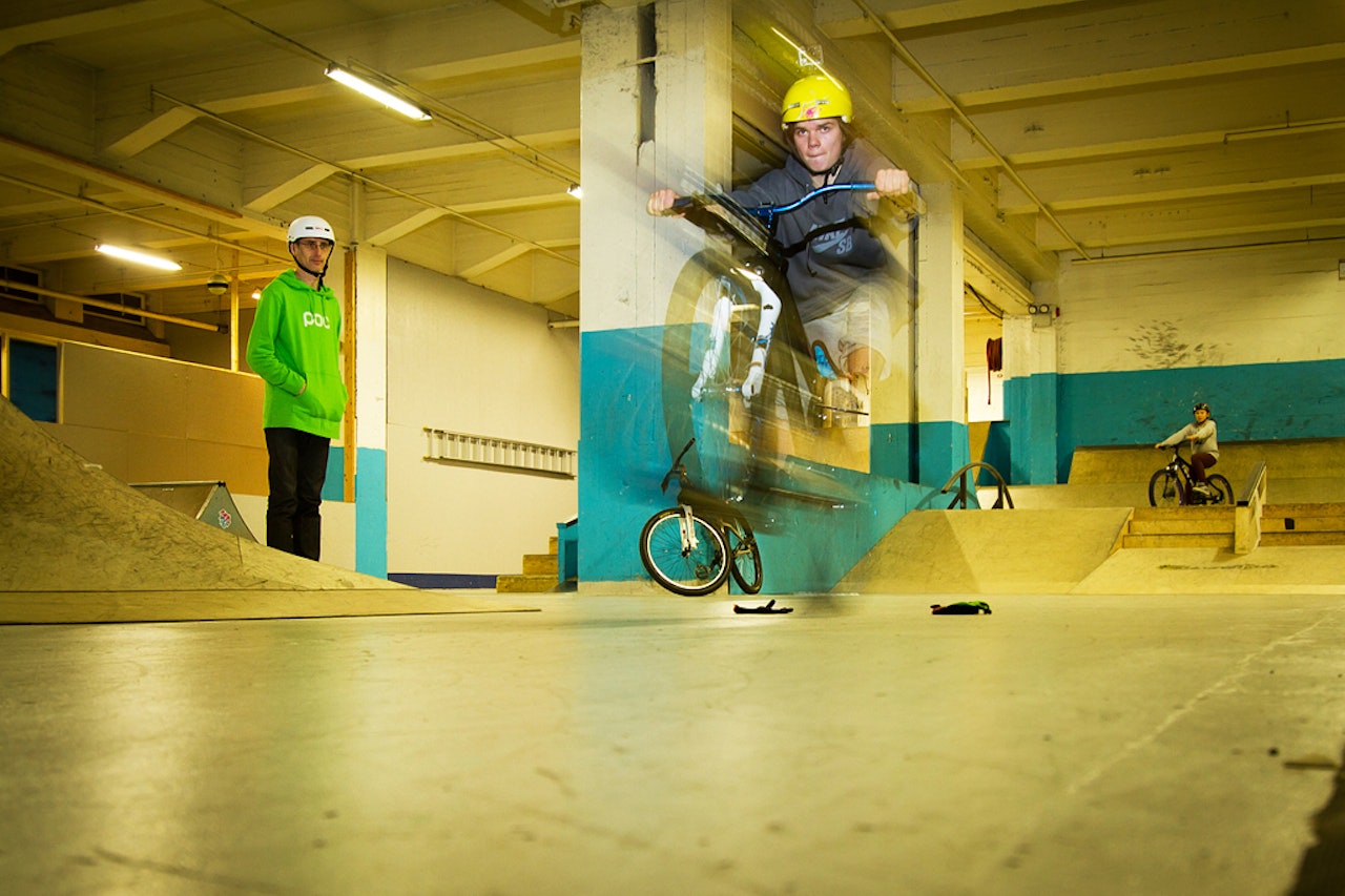 GHOSTRIDER: Daniel Samuelsen konsentrerer maks og drar på foran treneren. GHOSTRIDER: Daniel Samuelsen konsentrerer maks og drar på foran treneren.