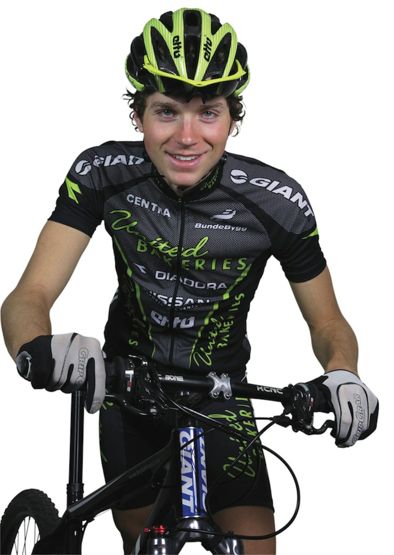 BIDRAGSYTER: Anders Hovdenes sykler Birken til inntekt for sultrammede på Afrikas horn. birken birkebeinerrittet