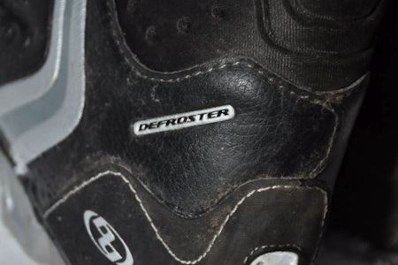 DEFROSTER: Specialized sine vintersko er først og fremst for de ikke alt for kalde dagene. Body Geometry-funksjonene er uansett til stede. DEFROSTER: Specialized sine vintersko er først og fremst for de ikke alt for kalde dagene. Body Geometry-funksjonene er uansett til stede.