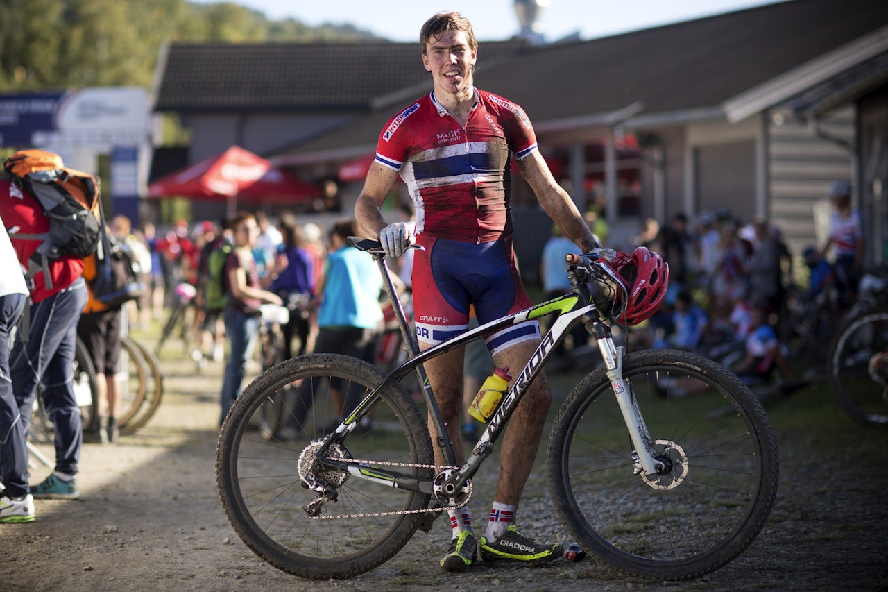VOKSEN: Erik Resell så ut som om han hadde vært i krigen da han krysset mållinja i Hafjell. Det var kanskje nettopp sånn det føltes, også. (foto: Kristoffer H. Kippernes) VOKSEN: Erik Resell så ut som om han hadde vært i krigen da han krysset mållinja i Hafjell. Det var kanskje nettopp sånn det føltes, også. (foto: Kristoffer H. Kippernes)