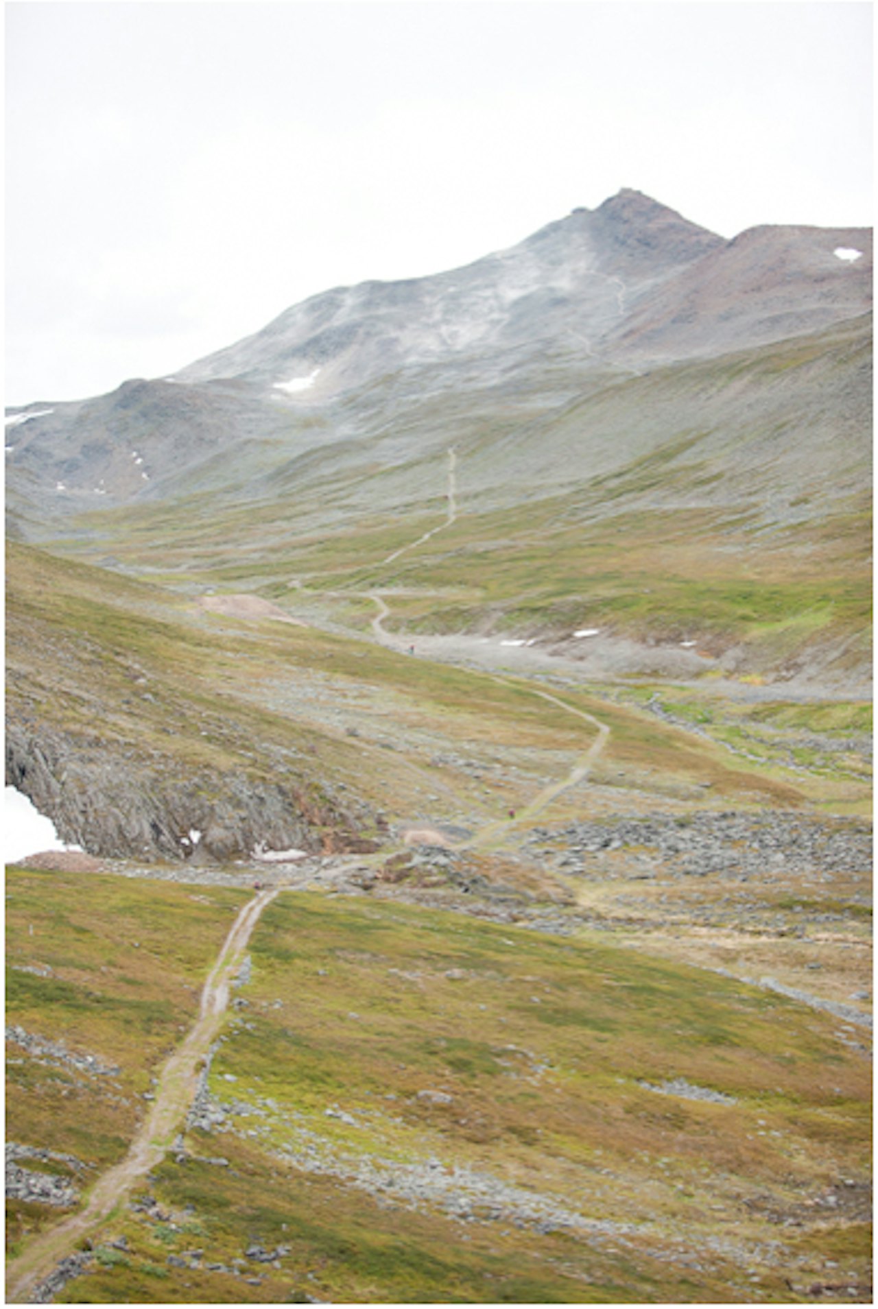 TØFF START: Prologen opp til Halddetoppen legger grunnlaget for resten av Offroad Finnmark. Foto: Offroad Finnmark TØFF START: Prologen opp til Halddetoppen legger grunnlaget for resten av Offroad Finnmark. Foto: Offroad Finnmark