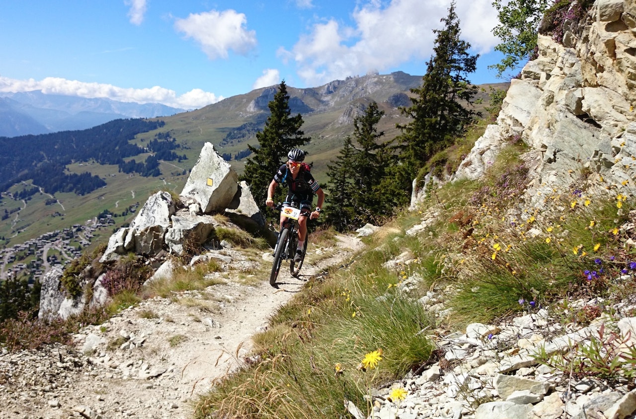 ALPERITT: Swiss Epic byr på noe av det bratteste og flotteste i terrengsykling, i hele 6 dager til ende. Foto: Privat