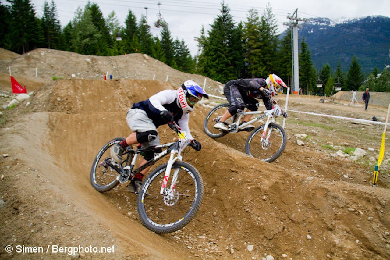 Fra gårsdagens trening i den trange og tekniske Dual Slalom-løypa. Foto: Simen Berg Fra gårsdagens trening i den trange og tekniske Dual Slalom-løypa. Foto: Simen Berg