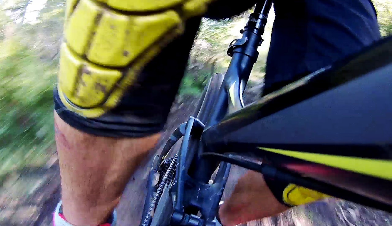 KJÆRT BARN: Noen kaller den Eventyrstien andre Urskogen. Uansett er det god flyt på stien som ligger mellom Den gule stien og Bunghole KJÆRT BARN: Noen kaller den Eventyrstien andre Urskogen. Uansett er det god flyt på stien som ligger mellom Den gule stien og Bunghole