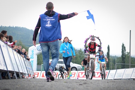 STRÅLTE: Pia Sundstedt tok ingenting for gitt, og smilte bredt da hun kom i mål. birken birkebeinerrittet