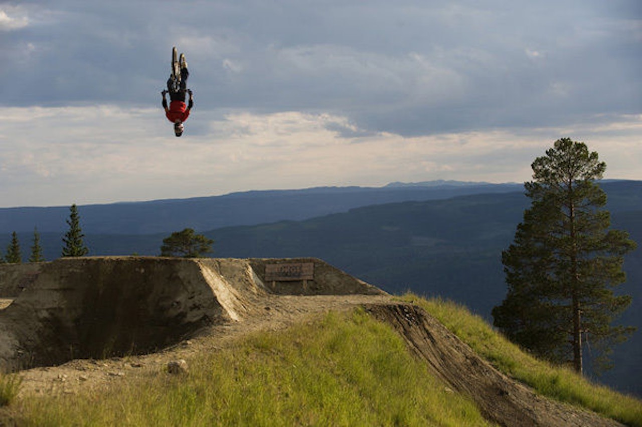 FILM I PROSESS: Windfeldt og gjengen jobber med filmen, Timo Pritzel gjorde sitt i sommer. Foto: Joakim Andreassen FILM I PROSESS: Windfeldt og gjengen jobber med filmen, Timo Pritzel gjorde sitt i sommer. Foto: Joakim Andreassen