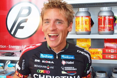 LANDEVEISRØVER: Fredrik Willman prøver å ta en Stian Remme og vinne Birken som landeveissyklist. Han er nødt til å ha en real luke før slutten. birken birkebeinerrittet 2013