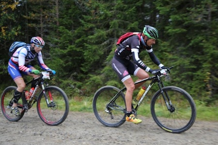 SAMARBEID: Jan Olav Beitmyren og Geir Lien samarbeidet over fjellet til Lillehammer. Foto: Geir Olsen birken birkebeinerrittet
