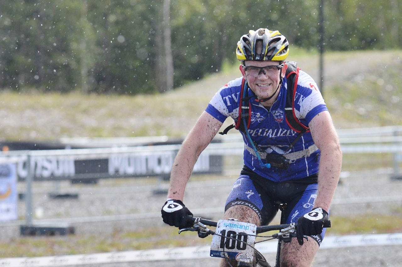BARE SMIL: VM-debuten var en opptur, til tross for at formen har vært alt annet enn jubel i sommer, sier Knut Helge Aaberg, som kjørte rundbane i klassen M40-44. Foto: Kent Murdoch BARE SMIL: VM-debuten var en opptur, til tross for at formen har vært alt annet enn jubel i sommer, sier Knut Helge Aaberg, som kjørte rundbane i klassen M40-44. Foto: Kent Murdoch