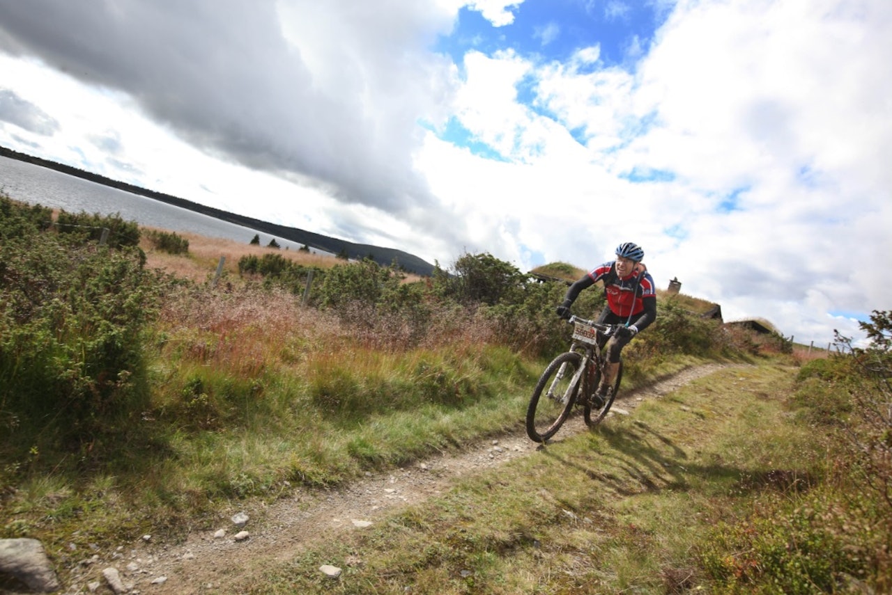 DRØMMEFORHOLD: Alt ligger til rette for at årets Ultrabirken blir en suksess. Flere kilometer sti i terrenget og nydelig værmelding er to stikkord. Foto: Birkebeinerrittet AS. birken ultrabirken birkebeinerrittet