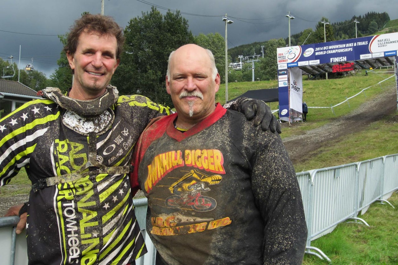GUTTA KRUTT: Greg Karges (til venstre) og Claude Larue fikk valuta for penga under Masters-VM i utforsykling i Hafjell. Foto: Ingeborg Scheve GUTTA KRUTT: Greg Karges (til venstre) og Claude Larue fikk valuta for penga under Masters-VM i utforsykling i Hafjell. Foto: Ingeborg Scheve