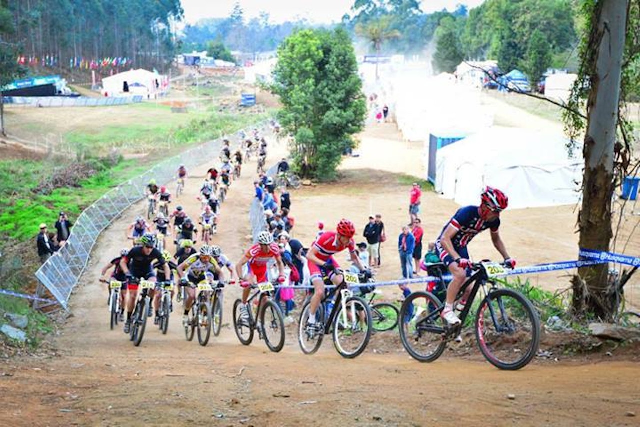 KAN KNUFFE: Sondre Norland fikk nytte av erfaringene fra BMX i master-VM, for der var det mye knuffing. KAN KNUFFE: Sondre Norland fikk nytte av erfaringene fra BMX i master-VM, for der var det mye knuffing.