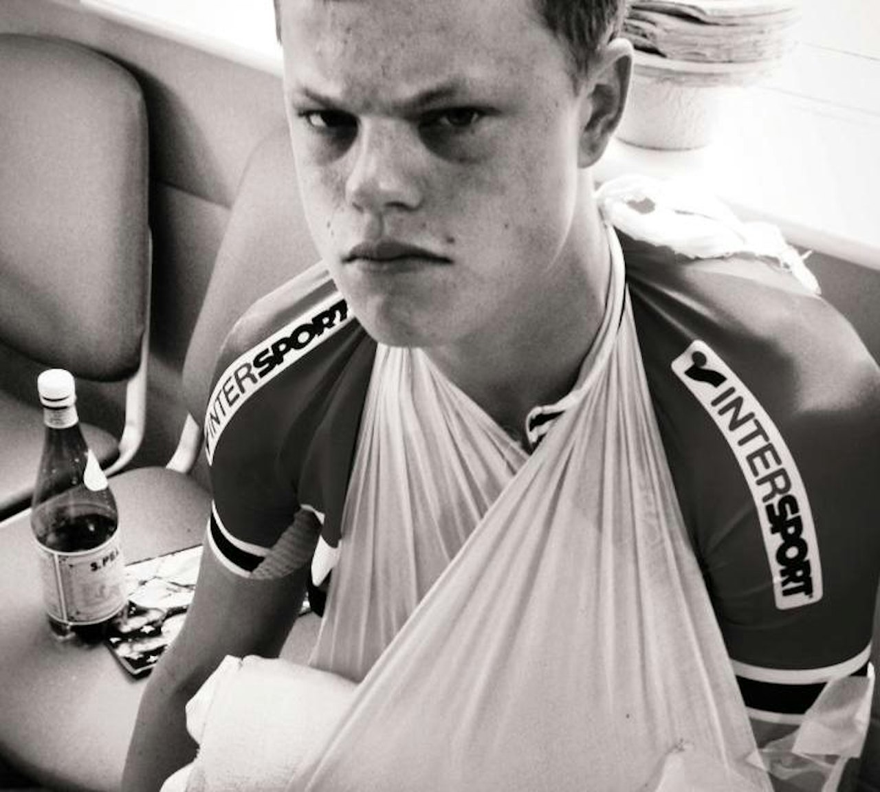 BRUDD: Truls Engen Korsæth brakk håndleddet i finalen i den britiske cupen. Dermed ryker VM i Sør-Afrika om to uker. Foto: Ronny Nyhus. BRUDD: Truls Engen Korsæth brakk håndleddet i finalen i den britiske cupen. Dermed ryker VM i Sør-Afrika om to uker. Foto: Ronny Nyhus.