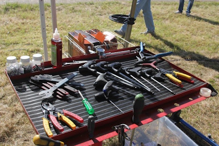 FINGERNEM? Birken søker mekanikere som kan bidra på servicestasjonene under FredagsBirken Sykkel 29. august og Birkebeinerrittet 30. august. Foto: Ingeborg Scheve birken birkebeinerrittet