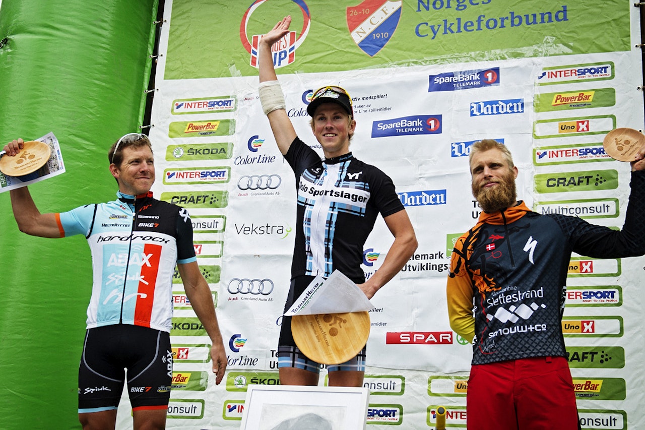 REVANSJE: Carl Fredrik Hagen fikk tilbake godfølelsen etter stang-ut i både NM og Grenserittet. (foto: Agurtxane Concellon) REVANSJE: Carl Fredrik Hagen fikk tilbake godfølelsen etter stang-ut i både NM og Grenserittet. (foto: Agurtxane Concellon)