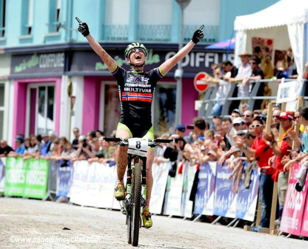 OL-FORM: Gunn-Rita er tilbake på topp. Denne gangen på store hjul. Foto: Rob Jones OL-FORM: Gunn-Rita er tilbake på topp. Denne gangen på store hjul. Foto: Rob Jones