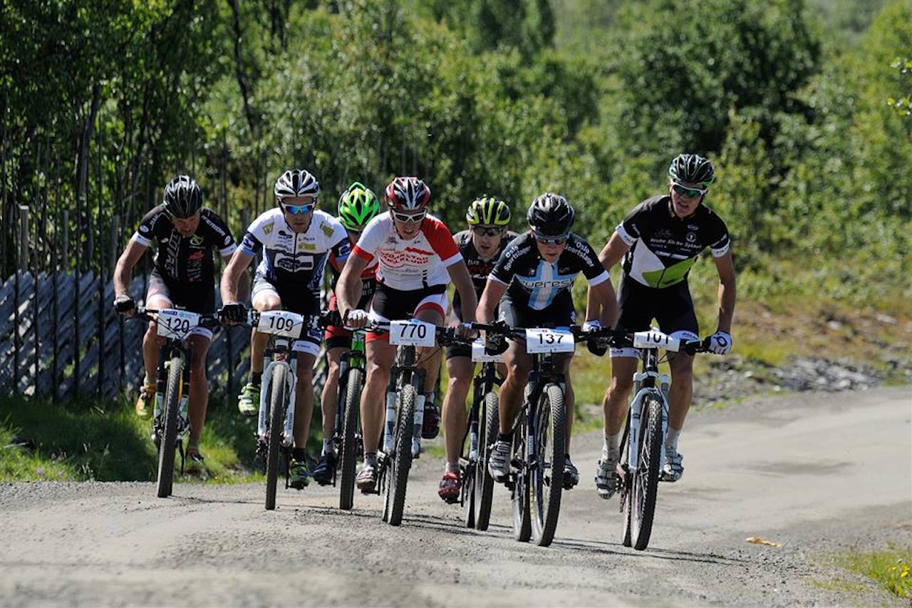 MOST I BAKKEN: Carl Fredrik Hagen knuste resten av syklistene i feltet i den siste harde bakken i Valdresrittet og kunne kruse inn til nok en seier. Foto: Valdresrittet MOST I BAKKEN: Carl Fredrik Hagen knuste resten av syklistene i feltet i den siste harde bakken i Valdresrittet og kunne kruse inn til nok en seier. Foto: Valdresrittet