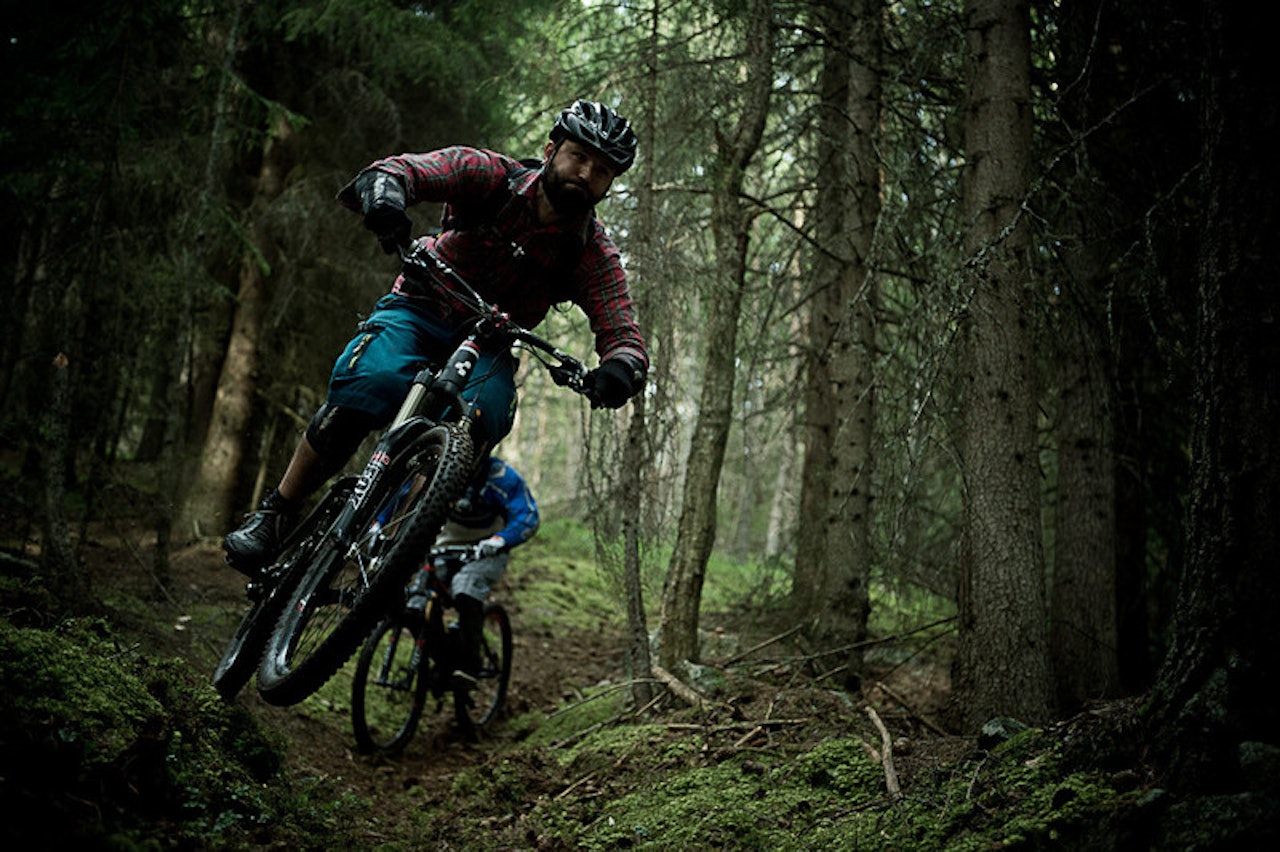 BARNÅLSSTI: Stisjef Aadne Kvammen tester nye stier på Torpo. Foto: Vegard Breie BARNÅLSSTI: Stisjef Aadne Kvammen tester nye stier på Torpo. Foto: Vegard Breie
