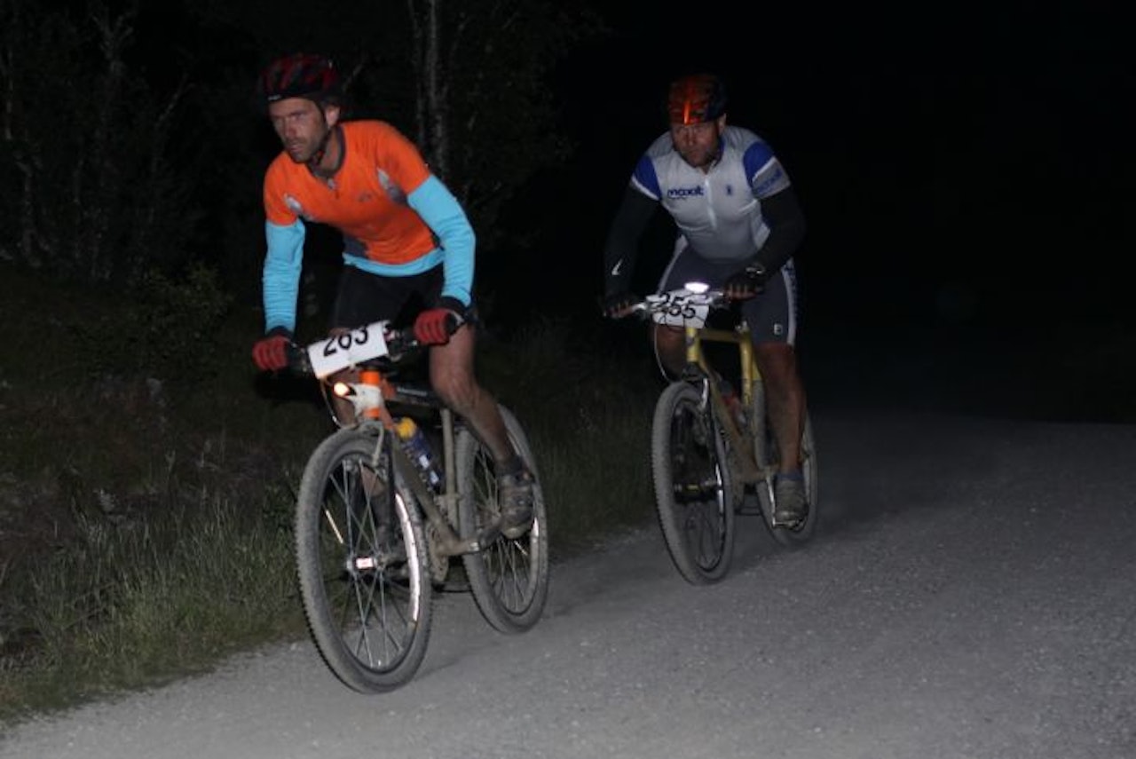 HAN SOLO: Håkon Kongtorp vant med 35 runder a 15 kilometer. Foto: Sigmund Førde HAN SOLO: Håkon Kongtorp vant med 35 runder a 15 kilometer. Foto: Sigmund Førde