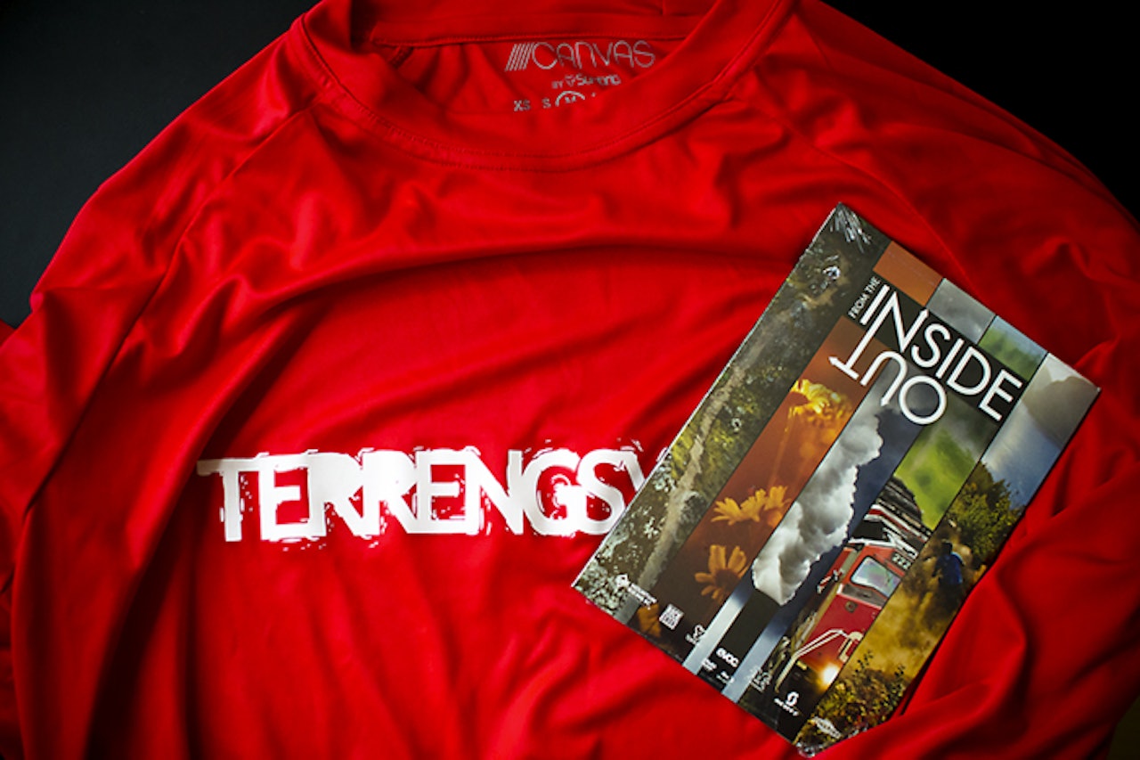 MÅNEDENS PREMIER: Månedsvinneren mottar en tøff og komfy Sombrio-trøye fra Terrengsykkel-kolleksjonen, i tillegg til en fet sykkelfilm. MÅNEDENS PREMIER: Månedsvinneren mottar en tøff og komfy Sombrio-trøye fra Terrengsykkel-kolleksjonen, i tillegg til en fet sykkelfilm.