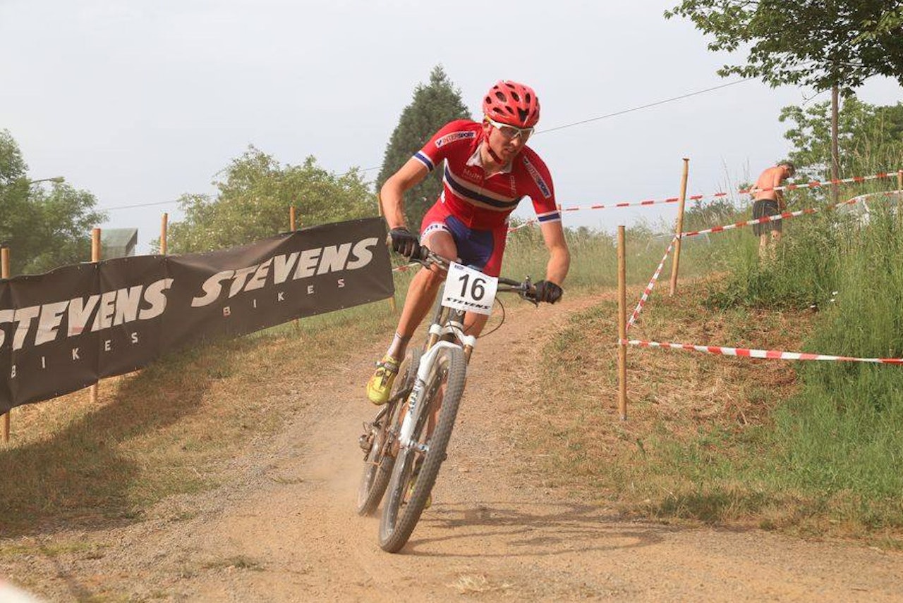 STØVETE: Løypa ble av flere ryttere på forhånd omtalt som ekstremt lite teknisk, men knallhard. STØVETE: Løypa ble av flere ryttere på forhånd omtalt som ekstremt lite teknisk, men knallhard.