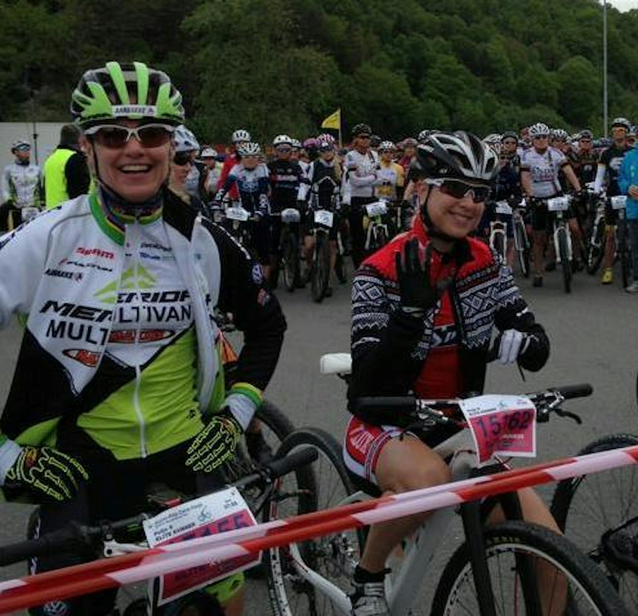 BARE NESTEN: Det så lenge ut til at det skulle bli seier til Lene Byberg eller Gunn-Rita Dahle Flesjå, men en danske Leth hadde andre planer. Foto: Nordsjørittet. BARE NESTEN: Det så lenge ut til at det skulle bli seier til Lene Byberg eller Gunn-Rita Dahle Flesjå, men en danske Leth hadde andre planer. Foto: Nordsjørittet.