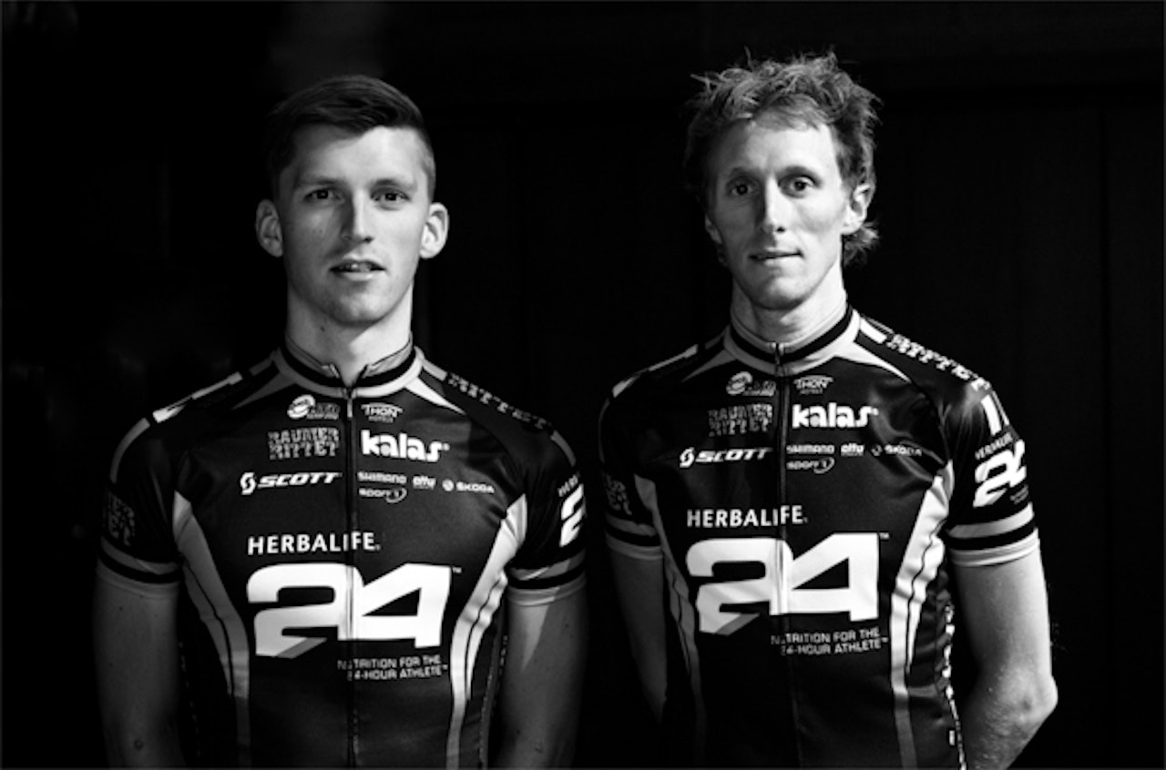 FARLIG DUO: Ola Kjøren og Ole Christian Fagerli på samme lag, "smack-smack" som Ole Christian selv ville sagt. Dette blir spennende.Foto: Jo-Inge Mandt FARLIG DUO: Ola Kjøren og Ole Christian Fagerli på samme lag, "smack-smack" som Ole Christian selv ville sagt. Dette blir spennende.Foto: Jo-Inge Mandt