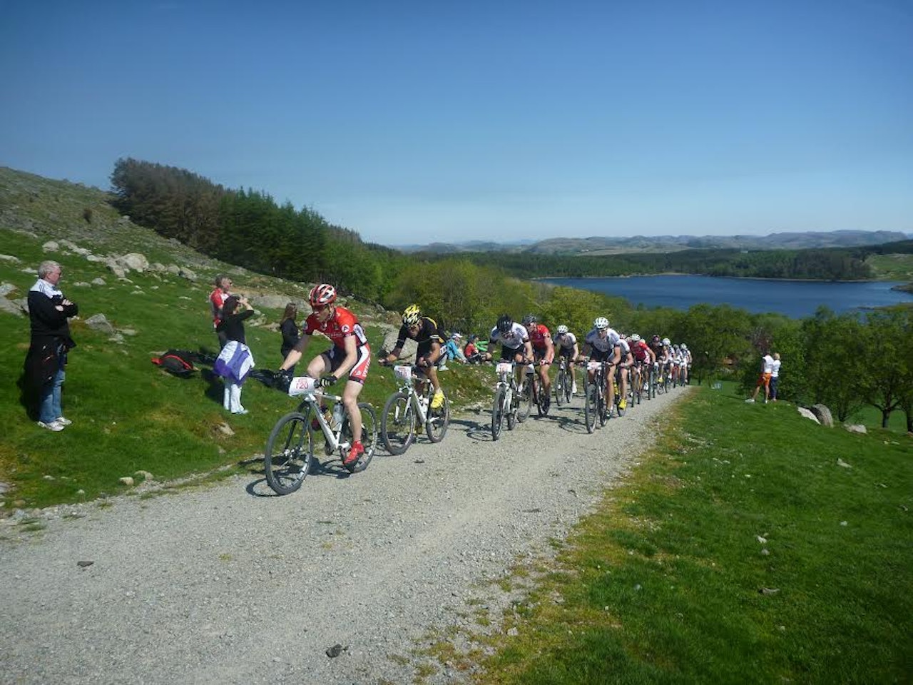 NYDELIGE FORHOLD: Det var 20 grader og strålende sol under Garborgriket rundt. Bedre vær kunne man neppe ønsket seg. Alle foto: Garborgriket rundt NYDELIGE FORHOLD: Det var 20 grader og strålende sol under Garborgriket rundt. Bedre vær kunne man neppe ønsket seg. Alle foto: Garborgriket rundt