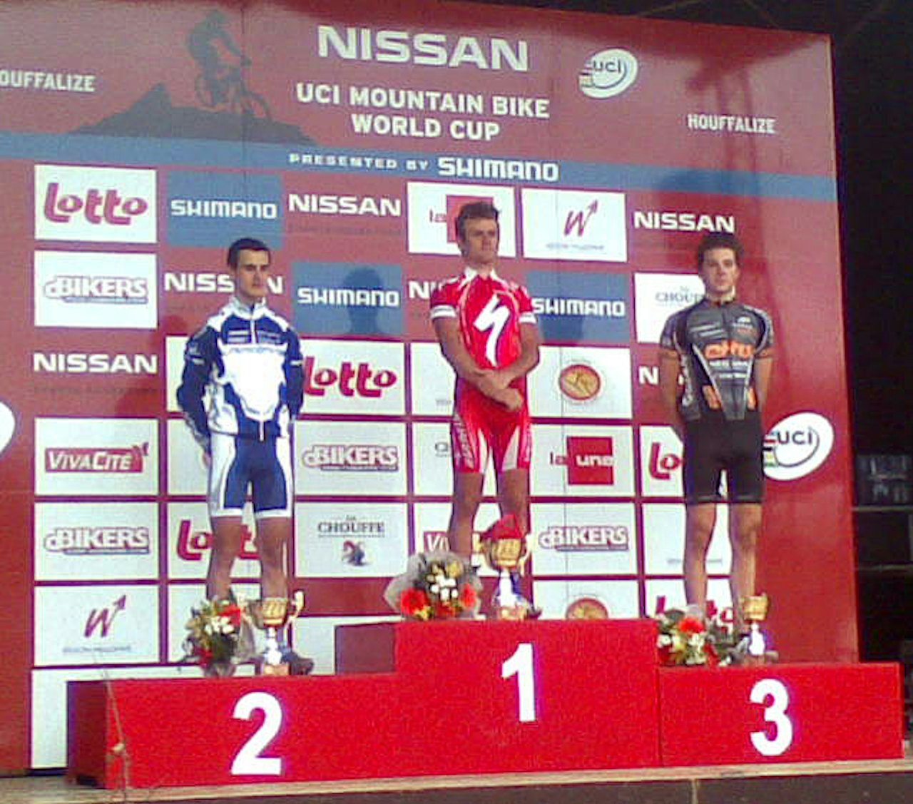 GODT SELSKAP: Anders sammen med Stander og Vuillermoz. Foto: Stian Møller GODT SELSKAP: Anders sammen med Stander og Vuillermoz. Foto: Stian Møller