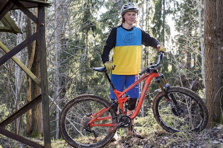 STISYKKELEN: Brage Vestavik bruker sin Trek Remedy 9 27,5 til alt. Også tilnærmet utforsykling. STISYKKELEN: Brage Vestavik bruker sin Trek Remedy 9 27,5 til alt. Også tilnærmet utforsykling.