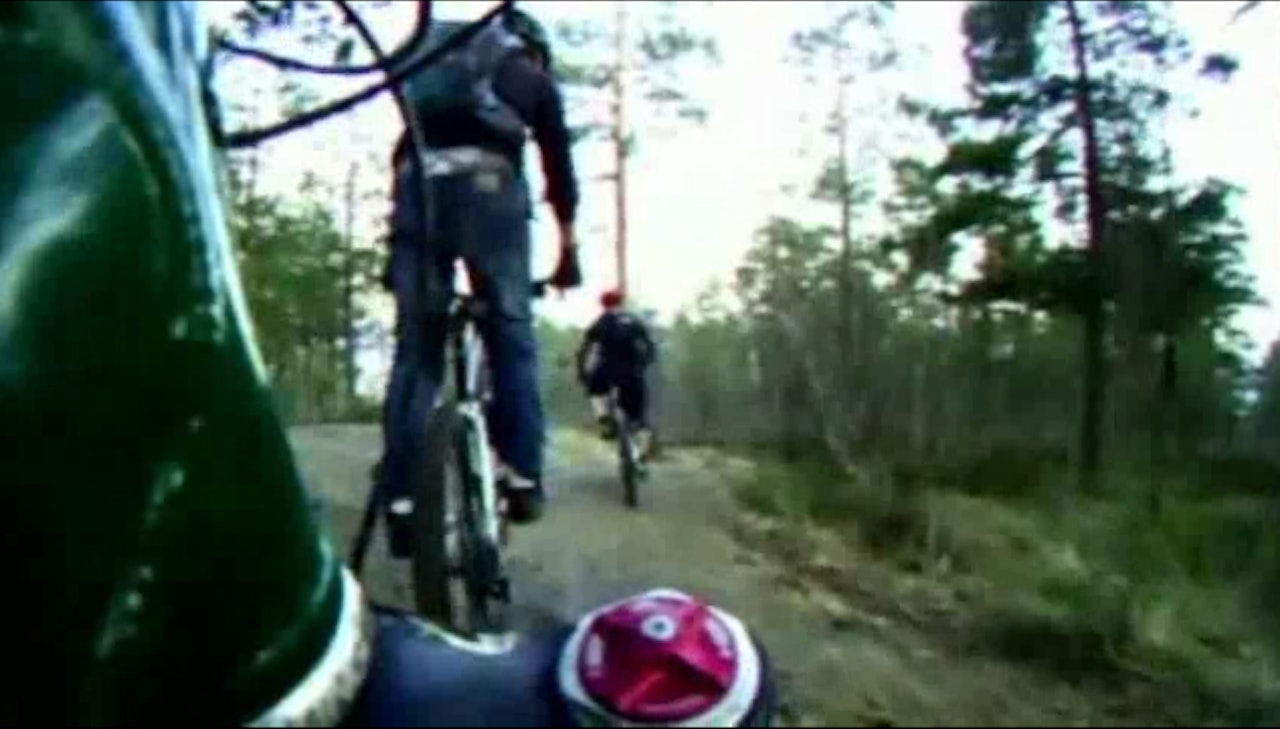 GREFSENFLYT: la deg inspirere av denne videoen til å dra ut på tur og evt lage egne filmsnutter. GREFSENFLYT: la deg inspirere av denne videoen til å dra ut på tur og evt lage egne filmsnutter.