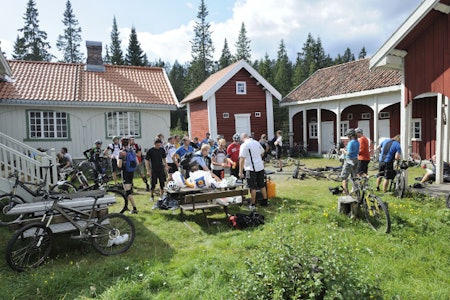 SOSIALT: Utflukt 2010 er årets sosiale happening for stiglade syklister. Foto: Endre Løvaas