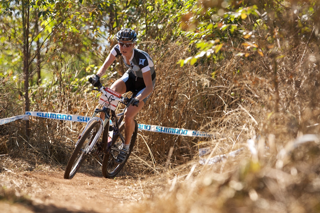 SUPRE BEIN: Lene Byberg gikk fra penicilinkur til pallen i årets første verdenscupritt i Sør-Afrika. Alle foto: Gary Perkin. SUPRE BEIN: Lene Byberg gikk fra penicilinkur til pallen i årets første verdenscupritt i Sør-Afrika. Alle foto: Gary Perkin.
